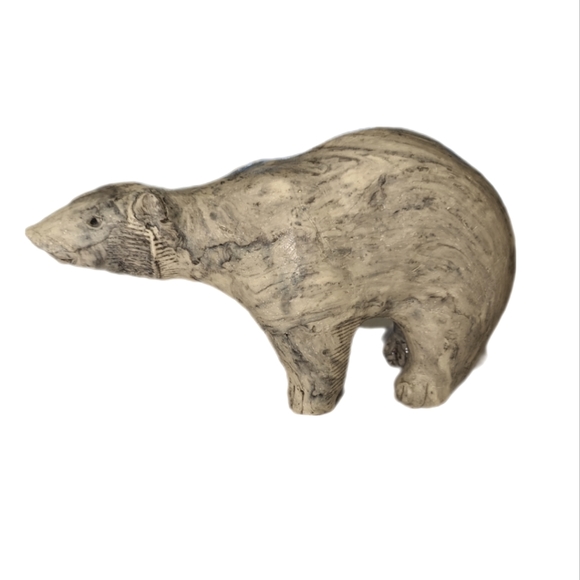 Polar Bear Figurine - Picture 2 of 4